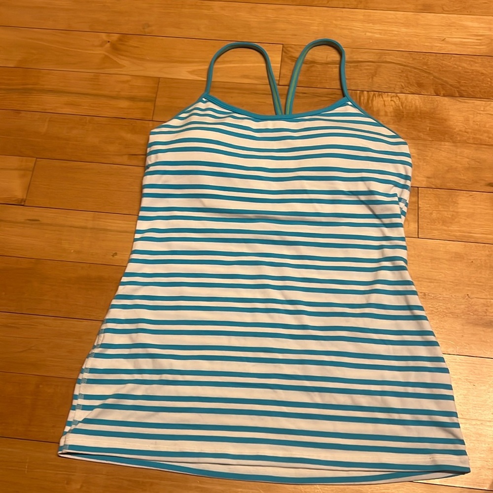 Lululemon power y tank, size 8, EUC